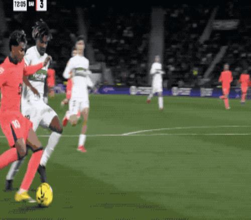 郭嘉璇受伤,瞬间,比赛中头部,pa真人娱乐官网,pa真人视讯平台,pa真人电子游戏,pa真人体育电竞,pa真人棋牌彩票,PlayAce